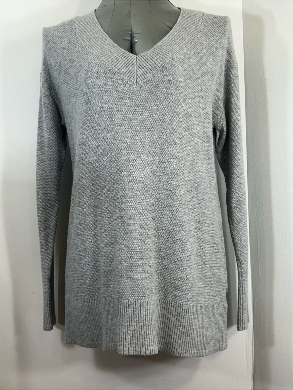 GAP Light Grey V-Neck Knit Sweater